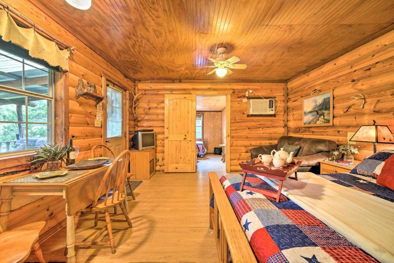 Cozy Davis Cabin With Deck - Nestled By Honey Creek! Buitenkant foto