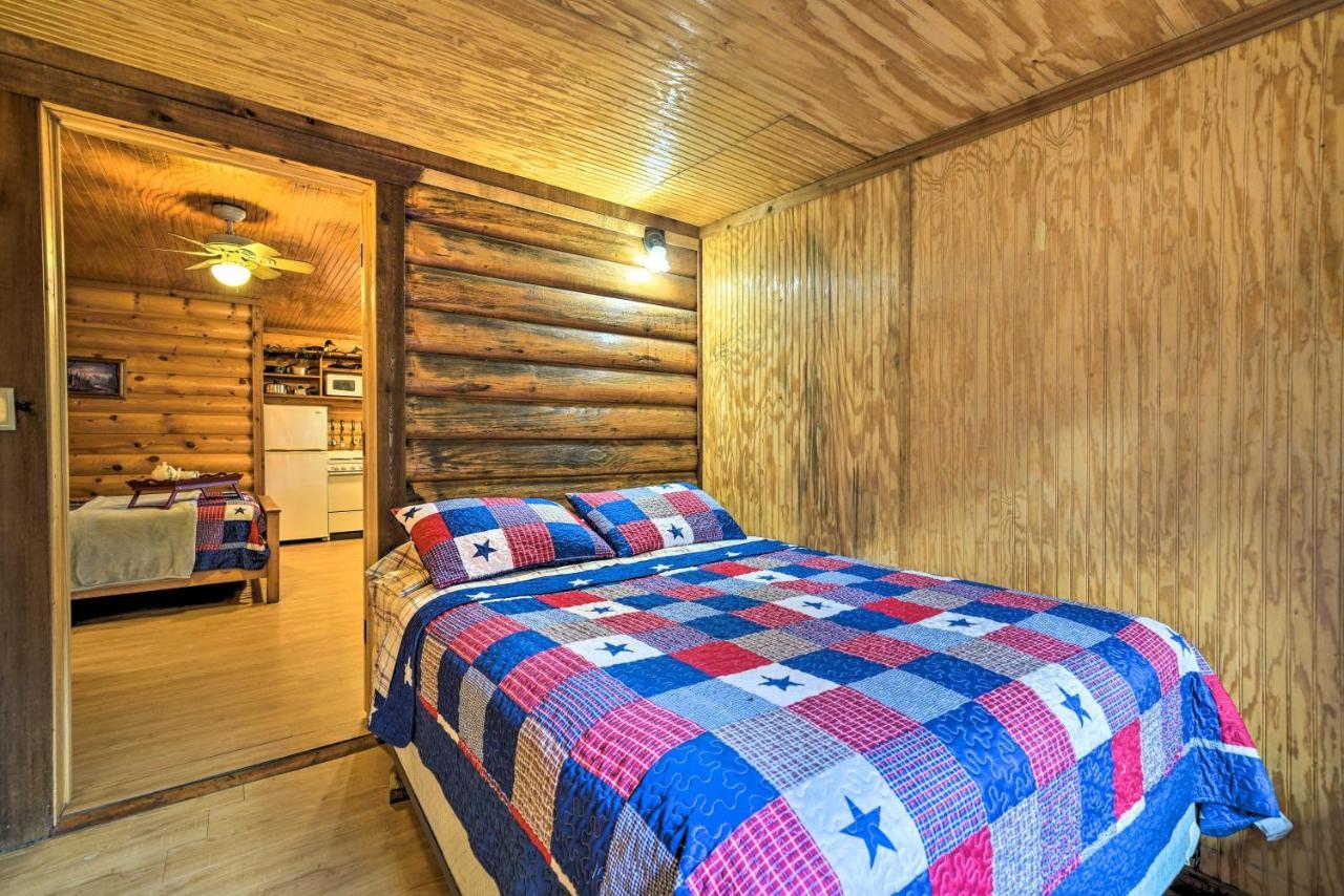 Cozy Davis Cabin With Deck - Nestled By Honey Creek! Buitenkant foto